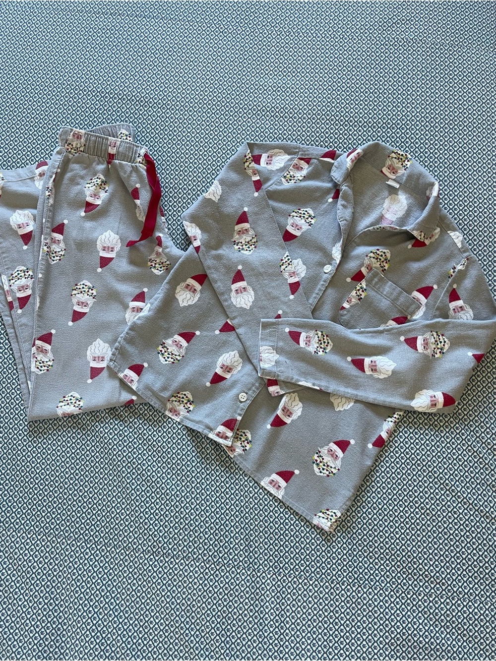 Kid’s Old Navy Santa Gray Pajama Set